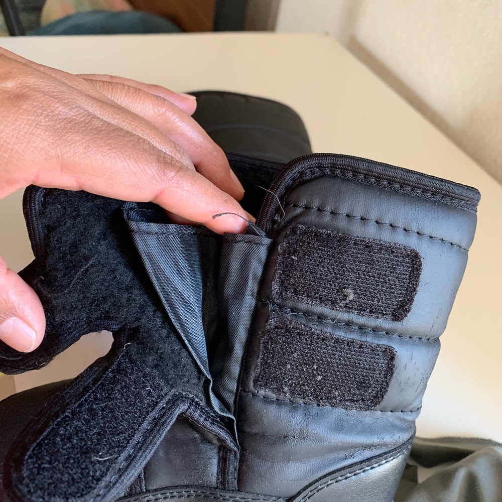 Kids Black Winter Boots - Picture 5 of 13